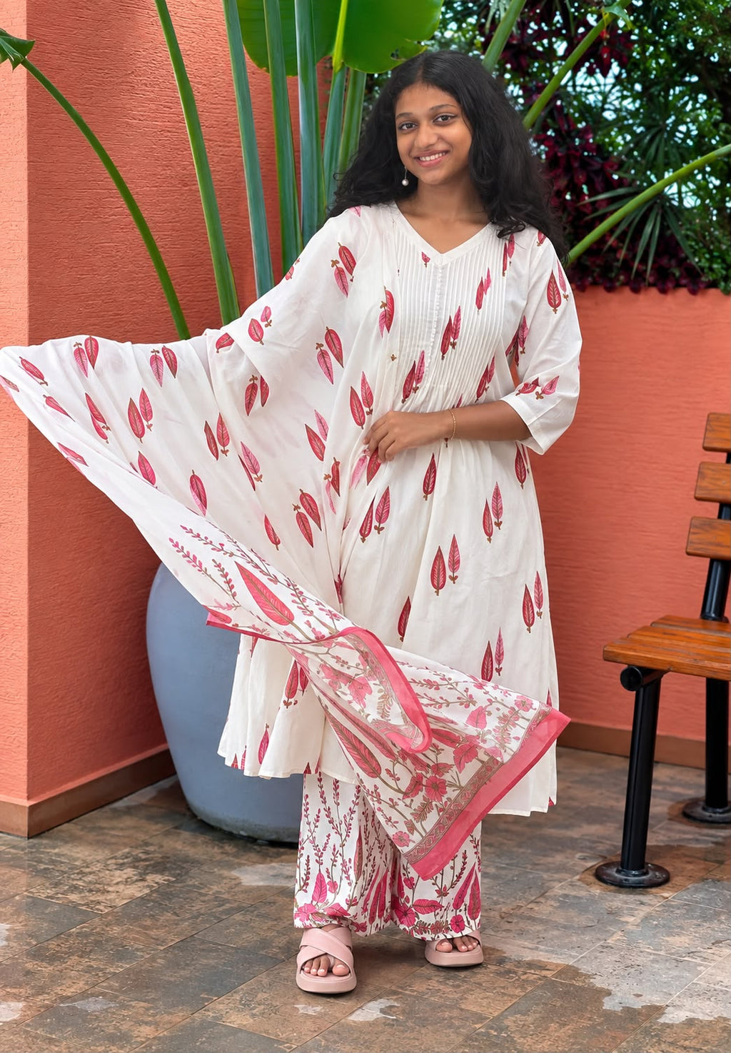 Red & Green Printed 3-Piece Kurta Set